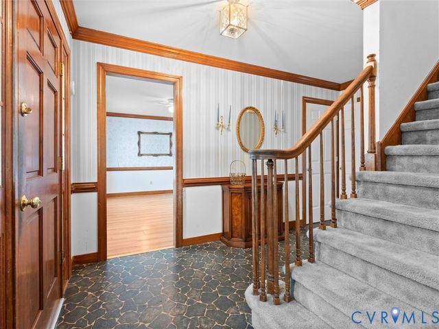 3324 Ludgate Rd, Chester, VA 23831
