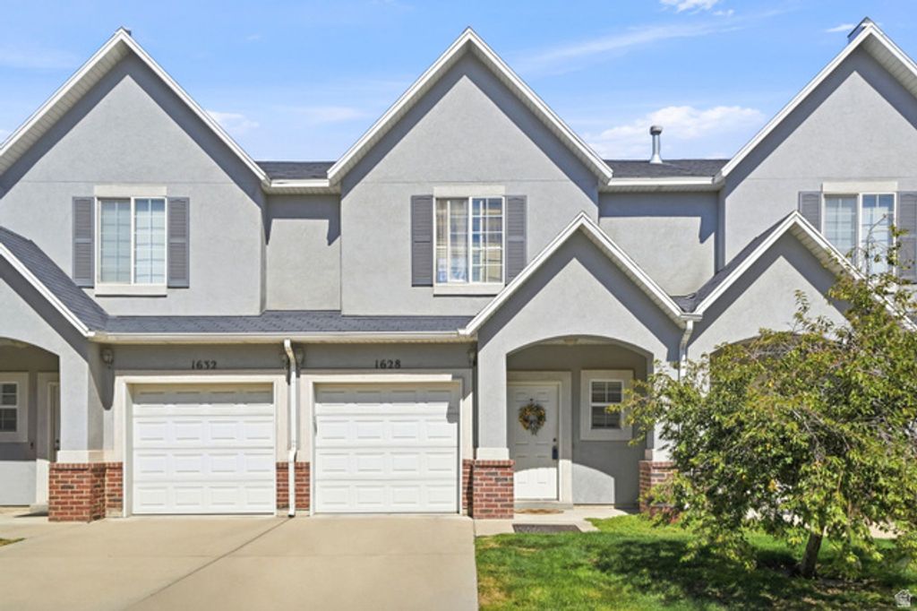 1628 W LITTLE OAK CT, West Valley City, UT 84119 — exterior