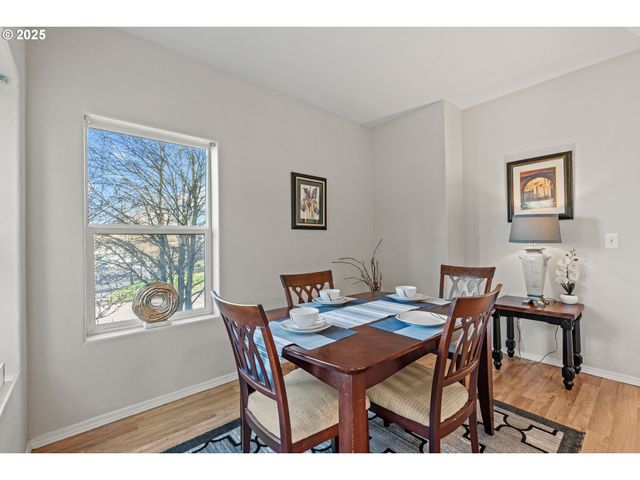 16020 Sw AUDUBON St 105, Beaverton, OR 97003
