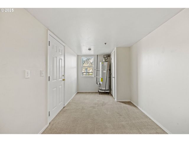 16020 Sw AUDUBON St 105, Beaverton, OR 97003
