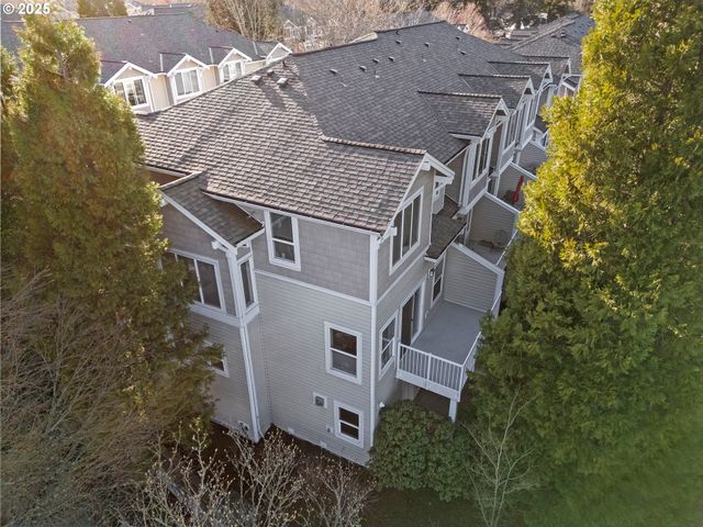 16020 Sw AUDUBON St 105, Beaverton, OR 97003