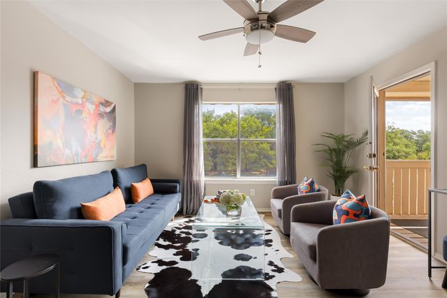 8210 Bent Tree RD 231, Austin, TX 78759
