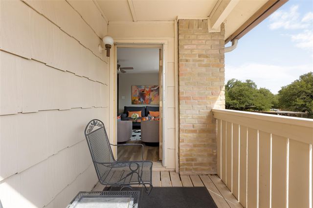 8210 Bent Tree RD 231, Austin, TX 78759