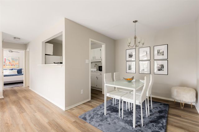 8210 Bent Tree RD 231, Austin, TX 78759
