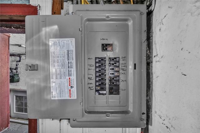 14410 Darwin Avenue, Cleveland, OH 44110