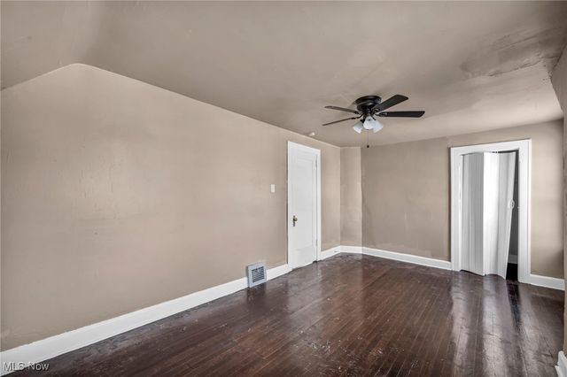 14410 Darwin Avenue, Cleveland, OH 44110