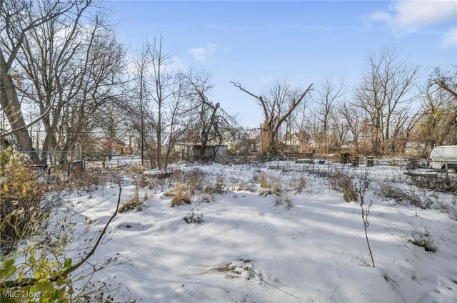 14410 Darwin Avenue, Cleveland, OH 44110