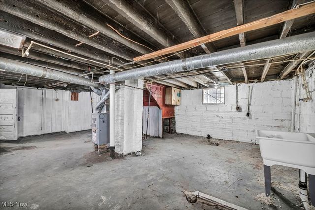 14410 Darwin Avenue, Cleveland, OH 44110