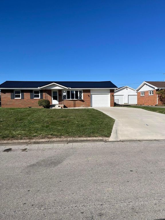 263 Carolyn Road, Washington Court House, OH 43160