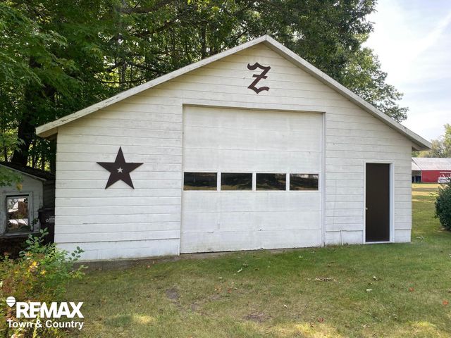 4169 Howard Road, Grout Twp, MI 48624