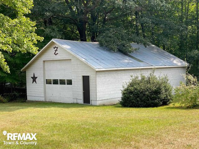 4169 Howard Road, Grout Twp, MI 48624