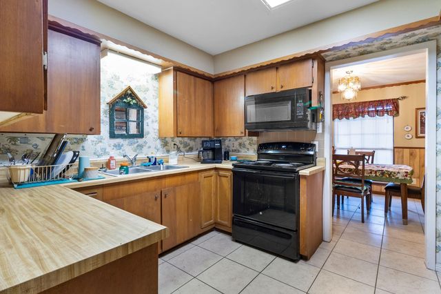 91 Dogwood Place, Point Blank, TX 77364