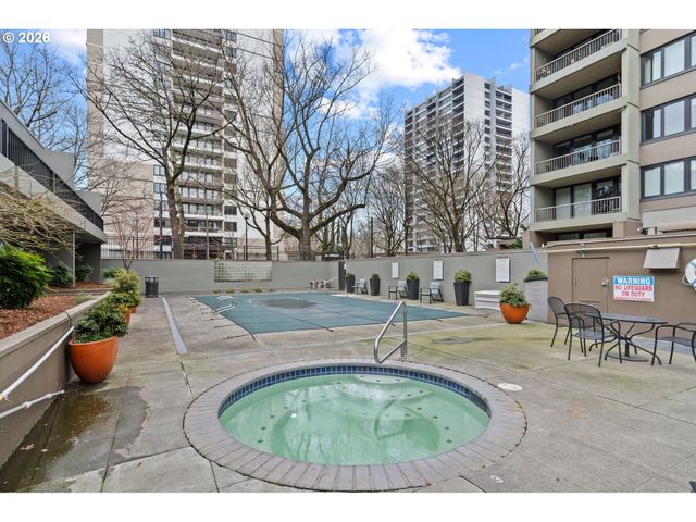 255 Sw HARRISON St 5C, Portland, OR 97201