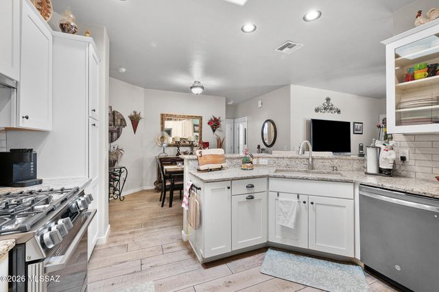 1116 W Calle Fuente De Carino, Sahuarita, AZ 85629