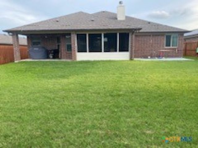 2042 Yturria Drive, Belton, TX 76513