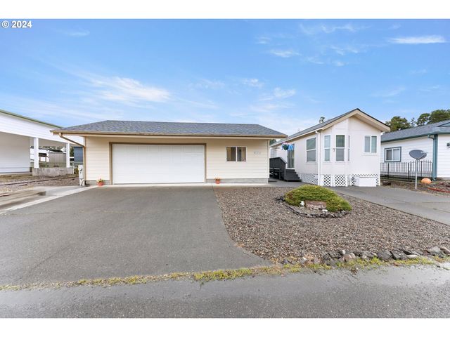 7 POND Ln, Lakeside, OR 97449
