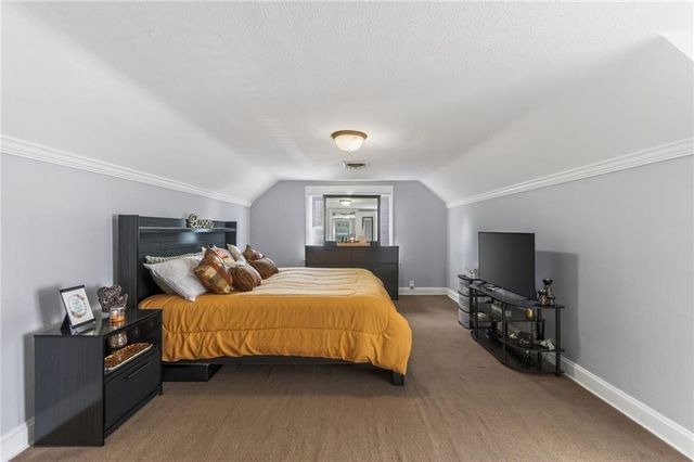 2734 Bales Avenue, Kansas City, MO 64128