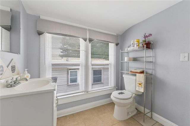 2734 Bales Avenue, Kansas City, MO 64128