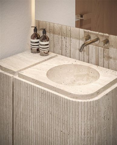 420 Sunset Dr, Coral Gables, FL 33143