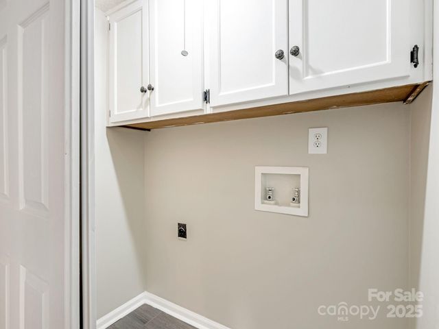 7378 Winery Lane, Charlotte, NC 28227