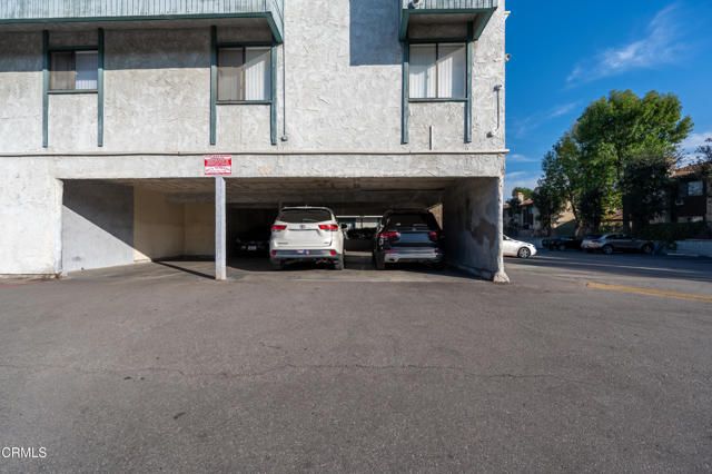 8801 Willis Avenue 60, Los Angeles, CA 91402