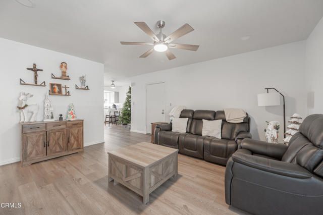 8801 Willis Avenue 60, Los Angeles, CA 91402