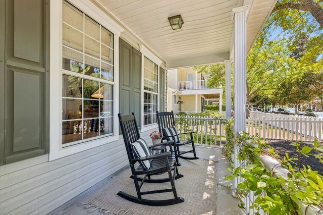 32 3rd Ave, Bluffton, SC 29910