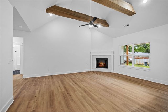 7872 Teton Trail Avenue, Springdale, AR 72762