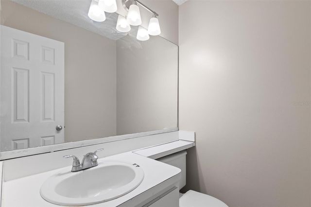 15648 BEAR CREEK DRIVE, Tampa, FL 33624
