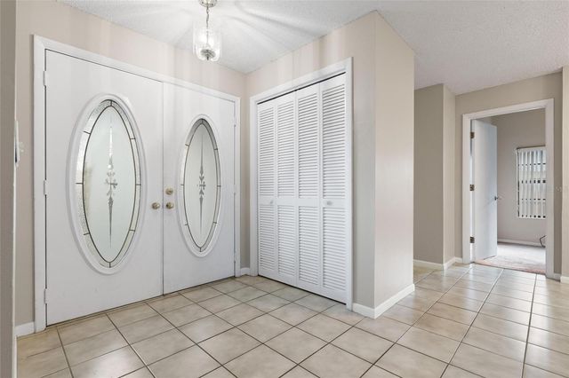 15648 BEAR CREEK DRIVE, Tampa, FL 33624