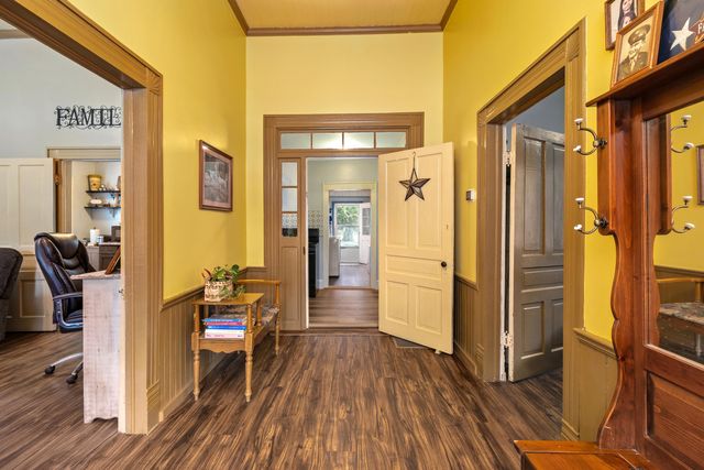 116 W Sumter Street W, Mayesville, SC 29104
