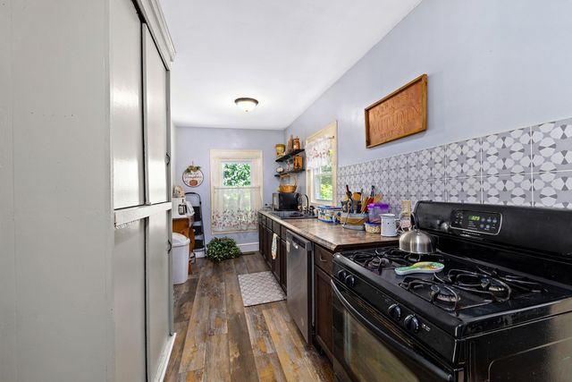 116 W Sumter Street W, Mayesville, SC 29104