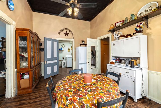 116 W Sumter Street W, Mayesville, SC 29104