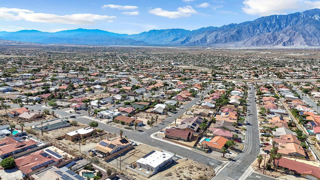 Image 58 of property listing at 66778 Casa Grande Drive, Desert Hot Springs, CA 92240