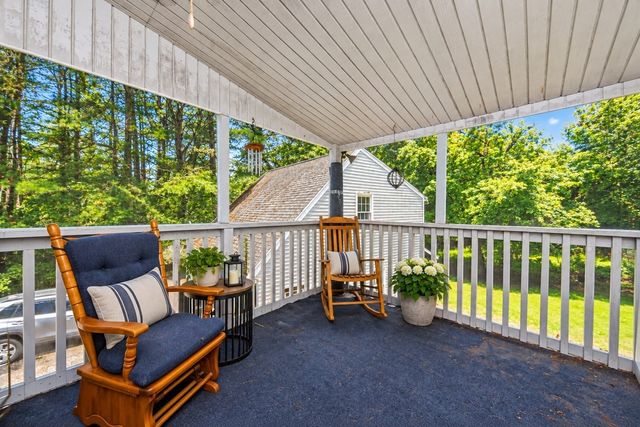 31 Pikes Hill Rd, Sterling, MA 01564