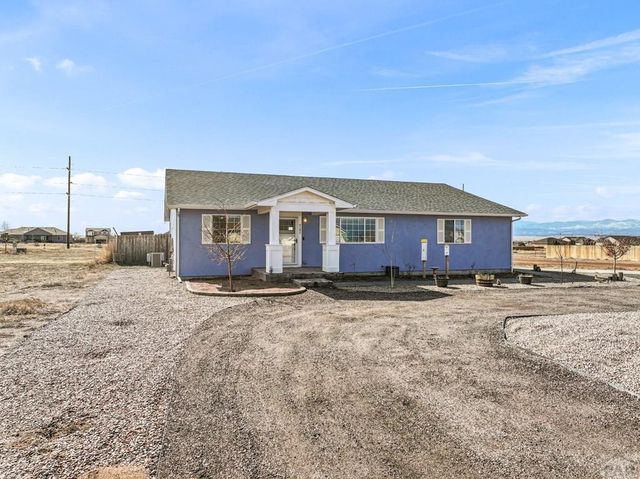 718 S Palomino Way, Pueblo West, CO 81007