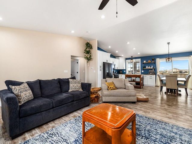 718 S Palomino Way, Pueblo West, CO 81007