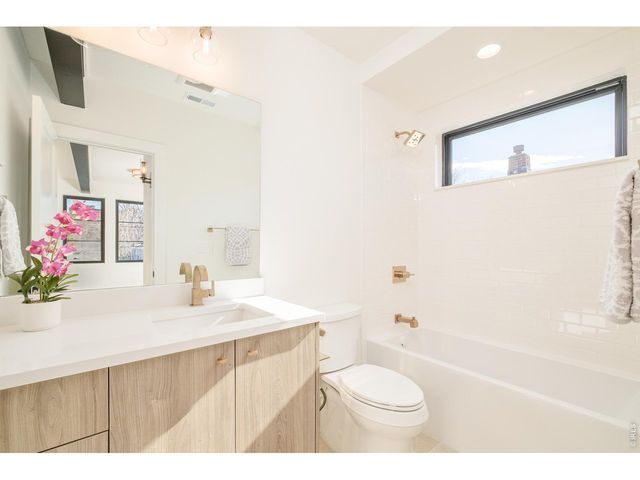 415 S Williams St, Denver, CO 80209