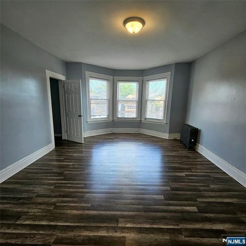 433 Washington Avenue, Belleville, NJ 07109