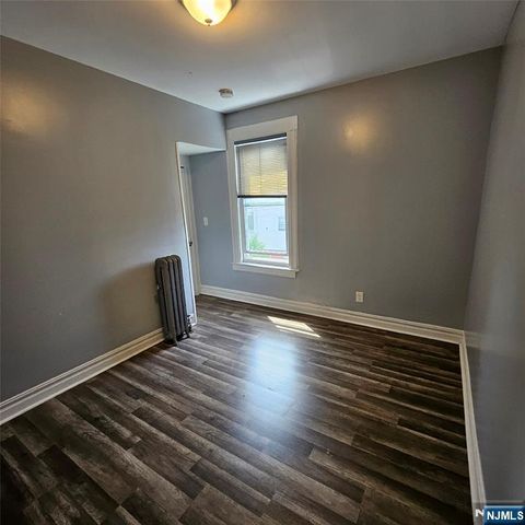 433 Washington Avenue, Belleville, NJ 07109