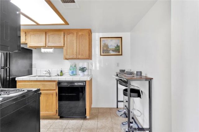 19242 Cottonwood Drive, Apple Valley, CA 92308