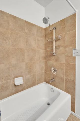 19242 Cottonwood Drive, Apple Valley, CA 92308