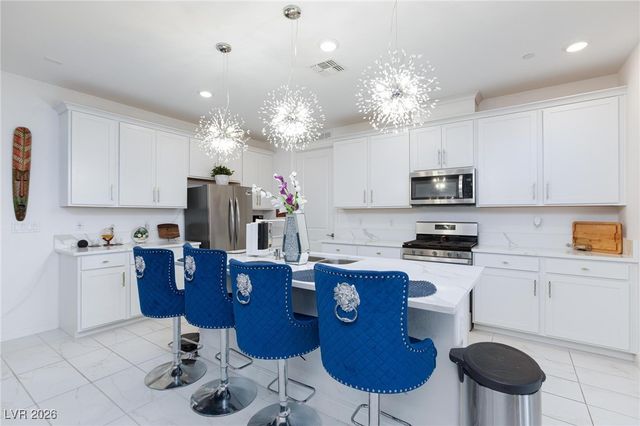 134 Sedona Sands Lane, Henderson, NV 89011