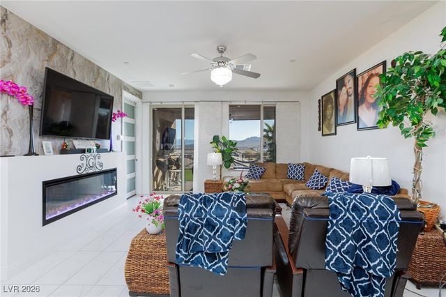 134 Sedona Sands Lane, Henderson, NV 89011