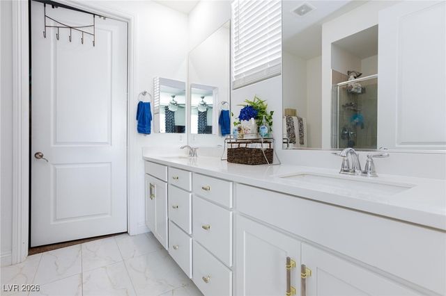 134 Sedona Sands Lane, Henderson, NV 89011