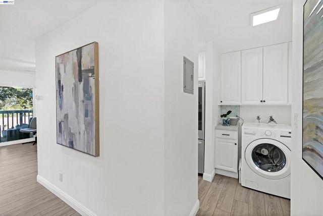 2294 D St, Hayward, CA 94541