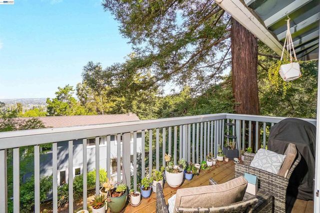 2294 D St, Hayward, CA 94541
