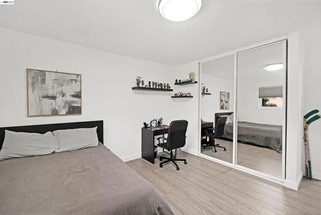 2294 D St, Hayward, CA 94541