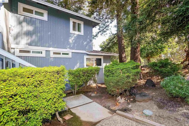 2294 D St, Hayward, CA 94541