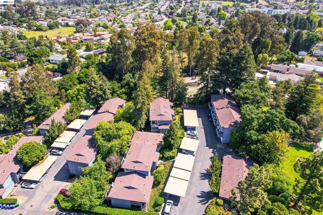2294 D St, Hayward, CA 94541